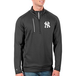 Antigua Men's Tall New York Yankees Generation Carbon Half-Zip Pullover