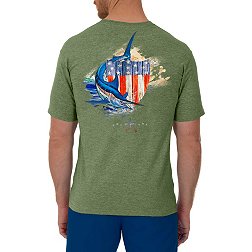Guy Harvey Men's Patriotic Shield Graphic T-Shirt