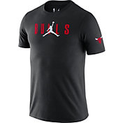 Jordan Men's Chicago Bulls Black T-Shirt