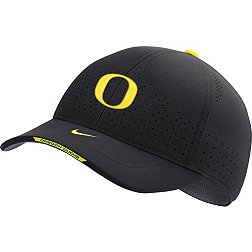 Nike Men's Oregon Ducks AeroBill Swoosh Flex Classic99 Football Sideline Black Hat