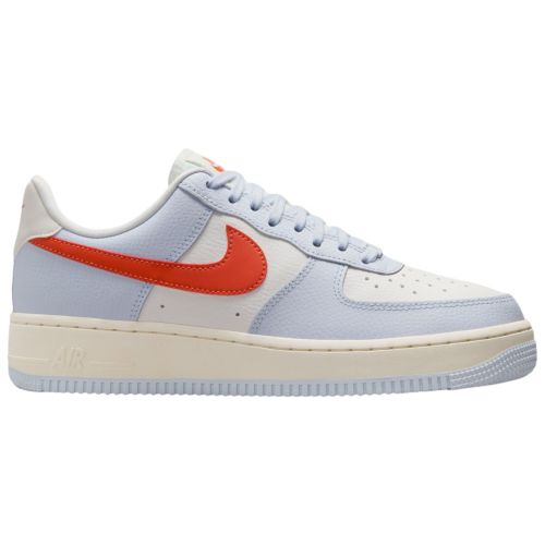 Nike Women's Air Force 1 '07 Shoes