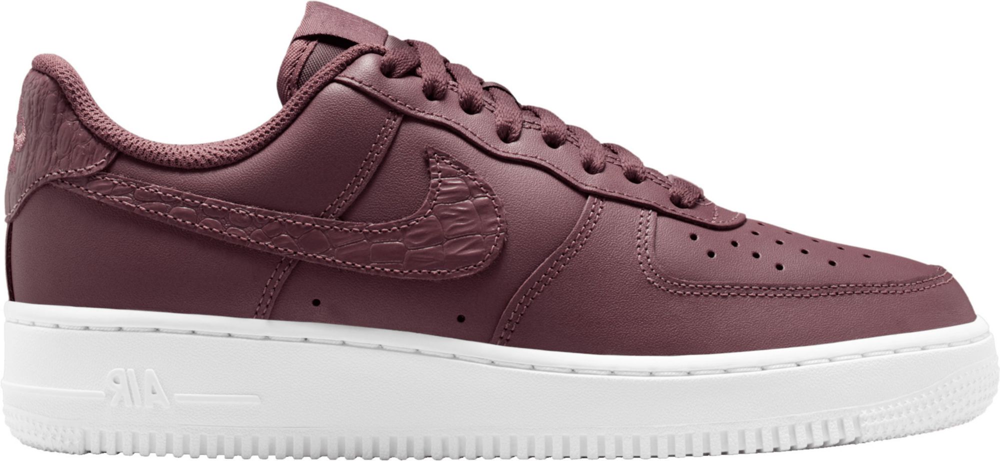 Nike Women's Air Force 1 '07 Shoes