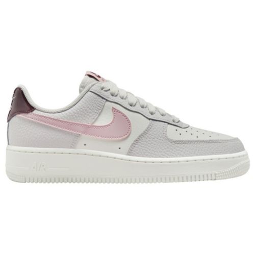 Nike Women's Air Force 1 '07 Shoes
