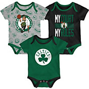 Outerstuff Newborn Boston Celtics Green 3-Piece Onesie Set
