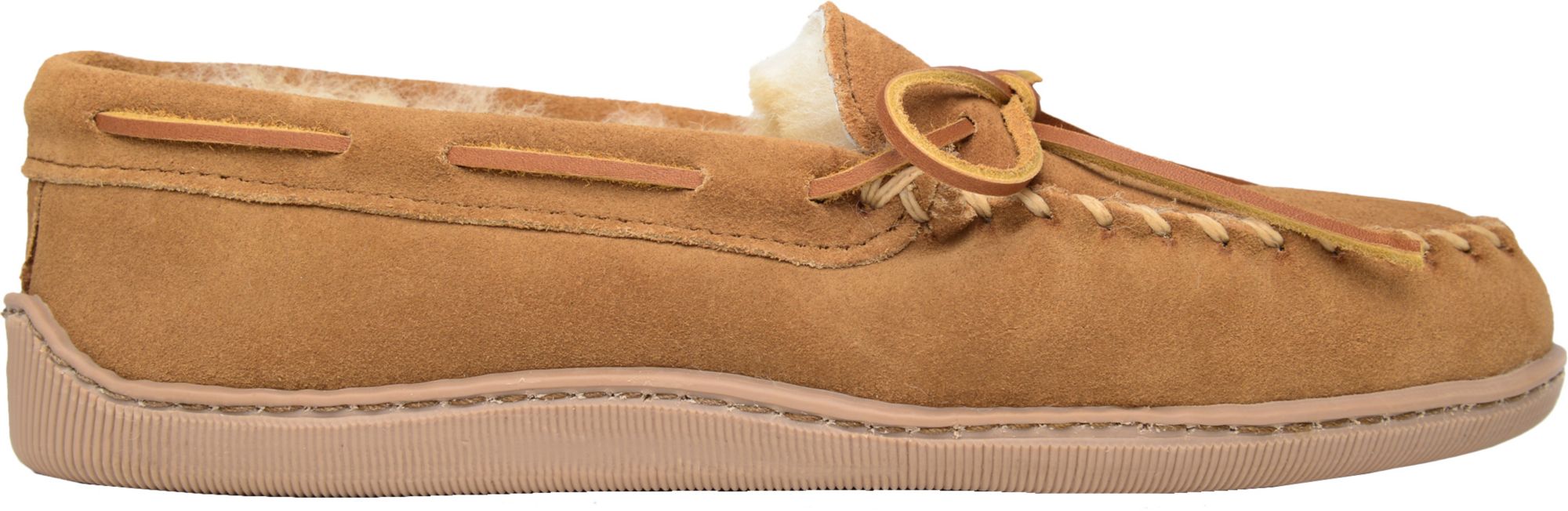 Minnetonka Men's Sheepskin Hardsole Slippers