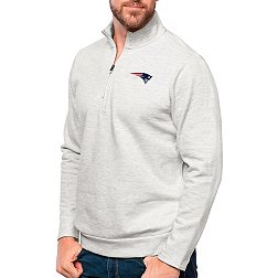 Antigua New England Patriots Light Grey Heather Gambit Quarter-Zip Long Sleeve Pullover T-Shirt