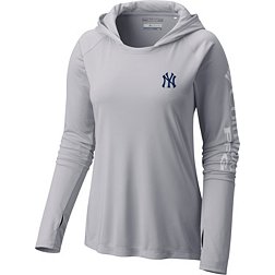 Columbia Women's New York Yankees Gray Tidal Hoodie T-Shirt