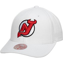 NHL New Jersey Devils Defender Flex Fit Hat, Men's, Medium/Large, Black