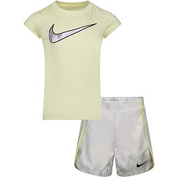 Nike Little Girls' Digi Dye Sprinter Shorts Set