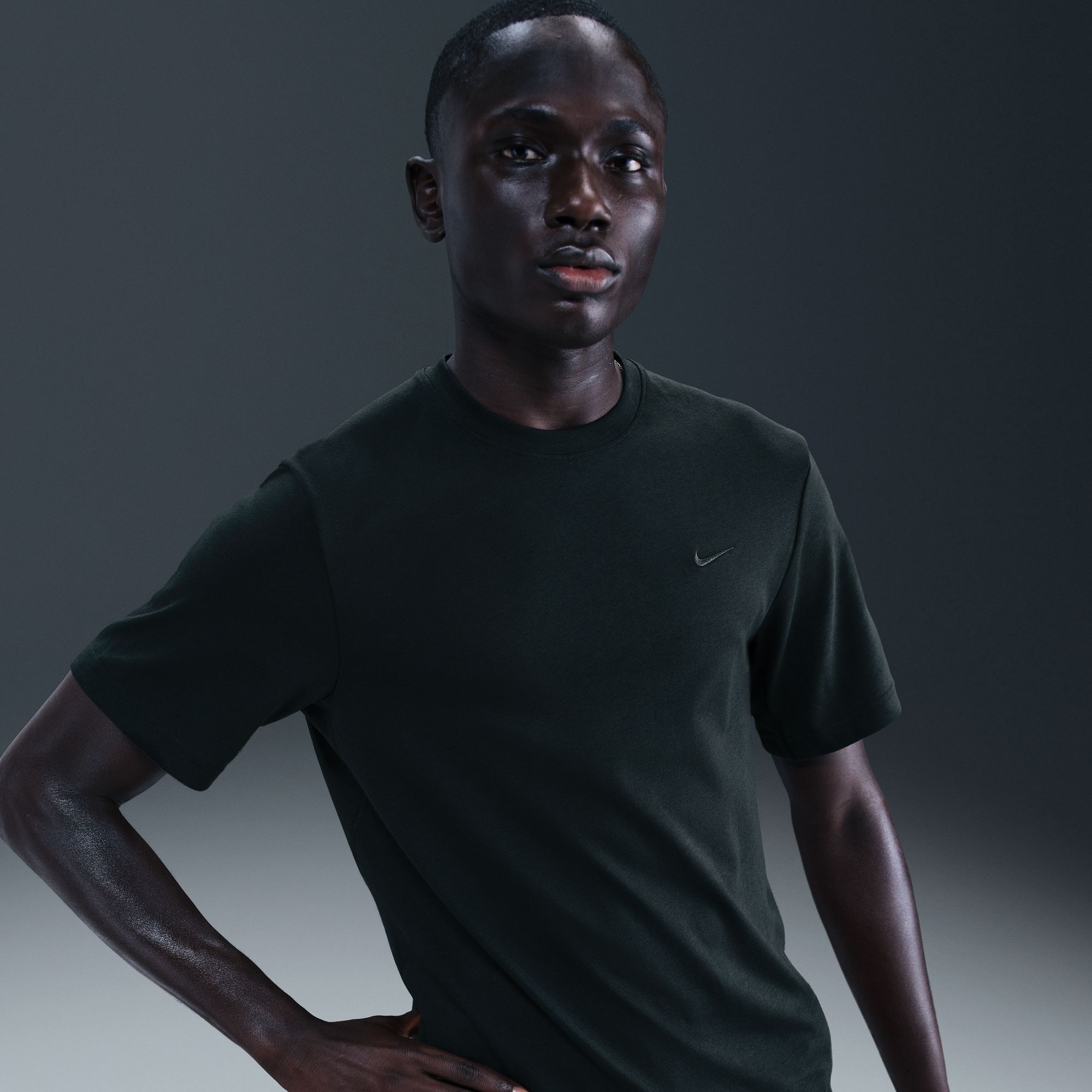 Nike Men's Dri-FIT Primary Training T-Shirt - Green