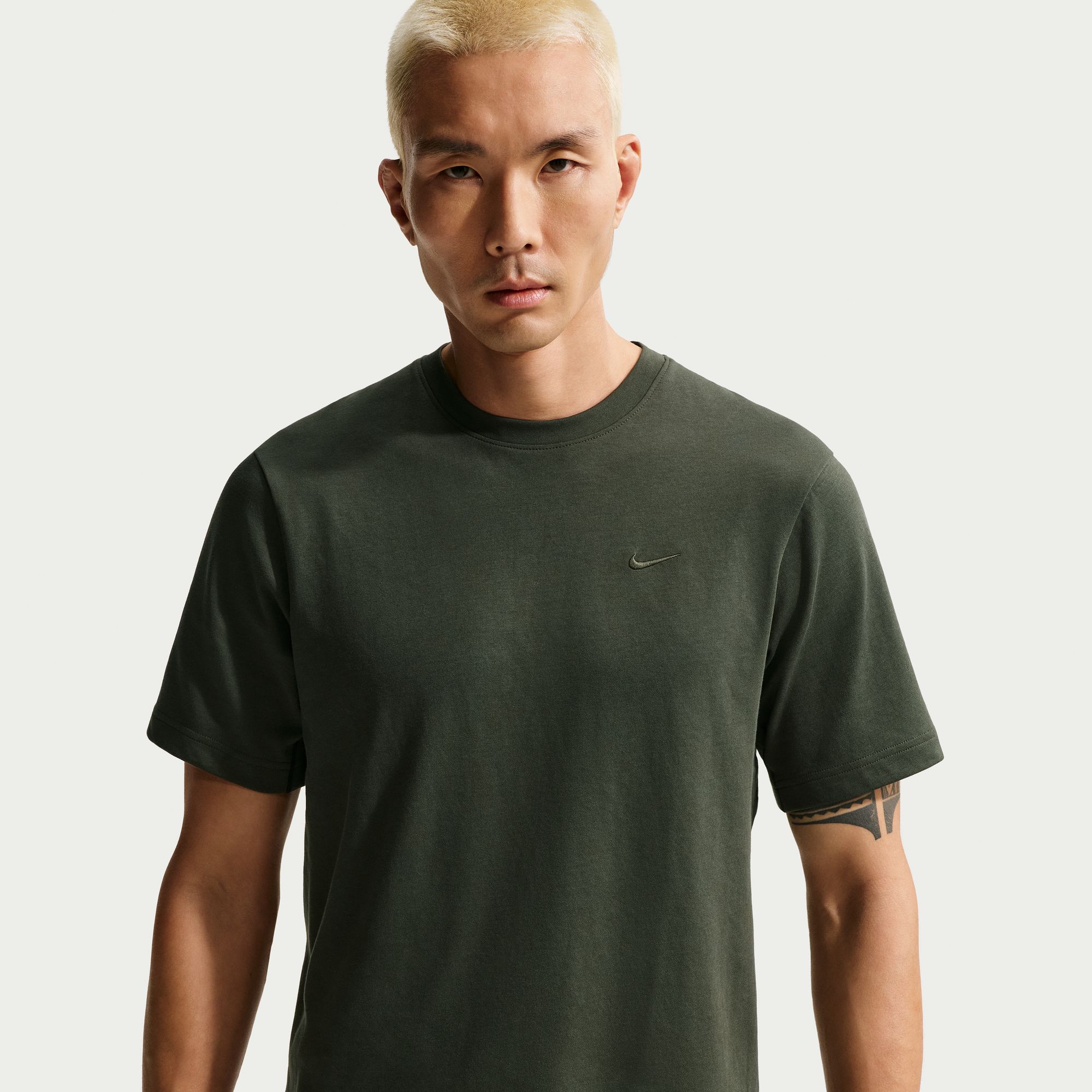 Nike Men's Dri-FIT Primary Training T-Shirt - Red