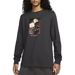 Nike Men's Sportswear Long-Sleeve Collectible T-Shirt