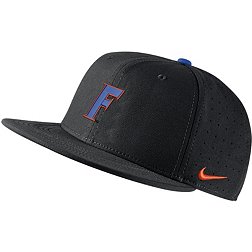 Nike Men's Florida Gators Black Aero True Baseball Fitted Hat