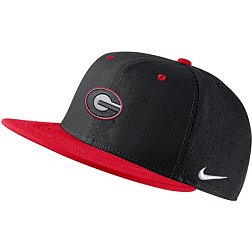 Nike Men's Georgia Bulldogs Black Aero True Baseball Fitted Hat