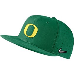 Nike Men's Oregon Ducks Green Aero True Baseball Fitted Hat