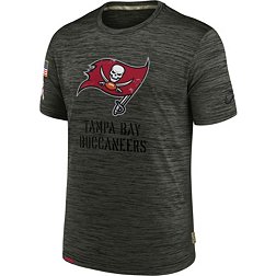 Tampa Bay Buccaneers Men's Apparel | Curbside Pickup Available at 