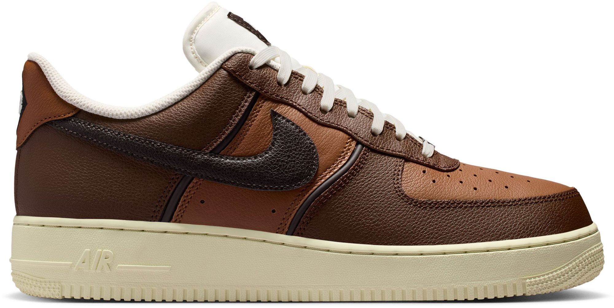 Nike Men's Air Force 1 '07 LV8 Shoes