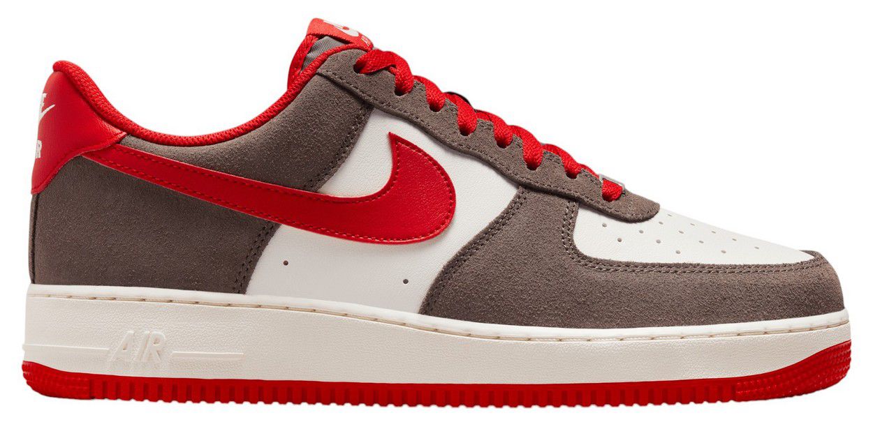 Nike Men's Air Force 1 '07 LV8 Shoes