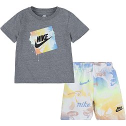 Nike Boys' Toddler NSW Daze T-Shirt And Shorts Set