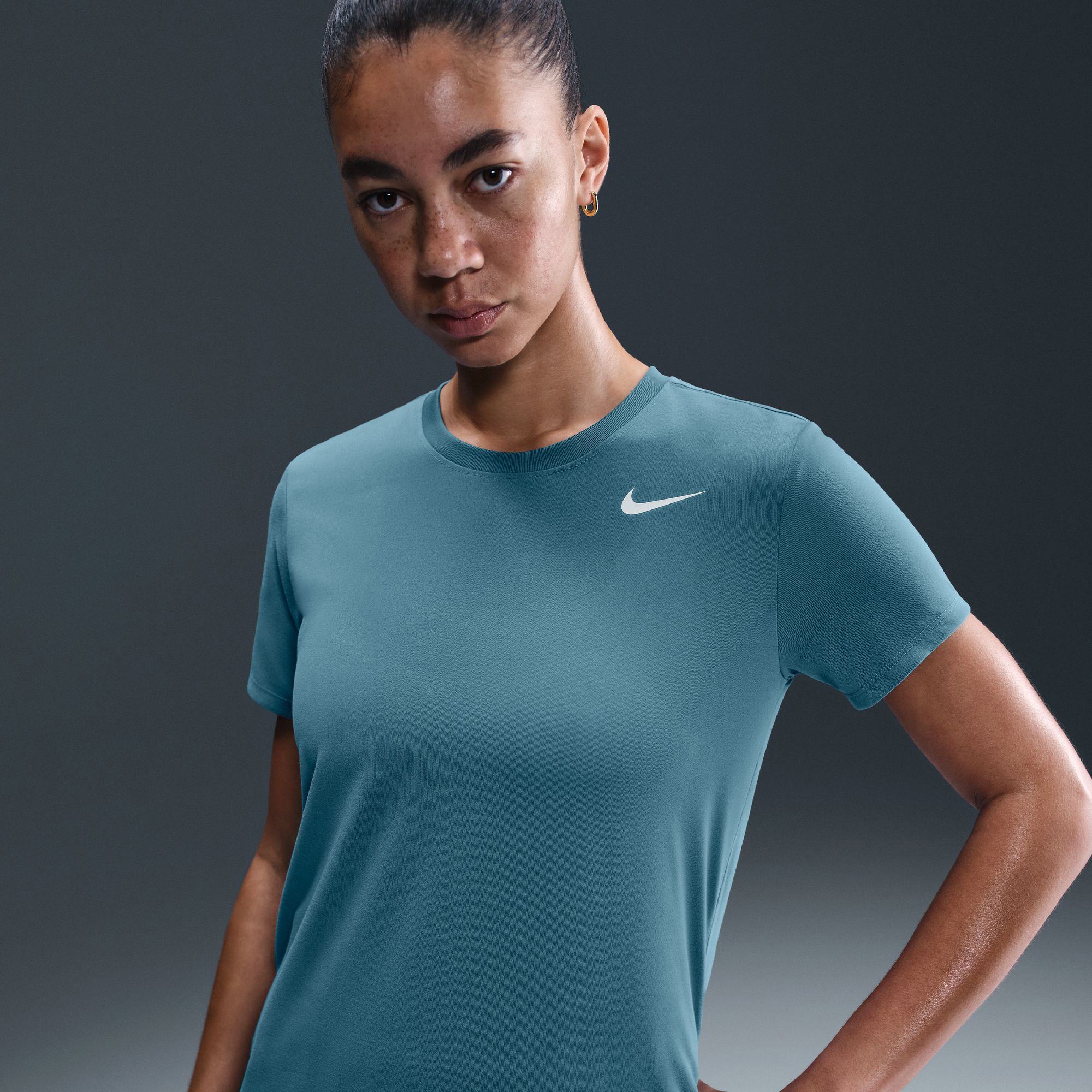 Nike Women's Dri-FIT Legend T-Shirt Smokey Blue thumbnail