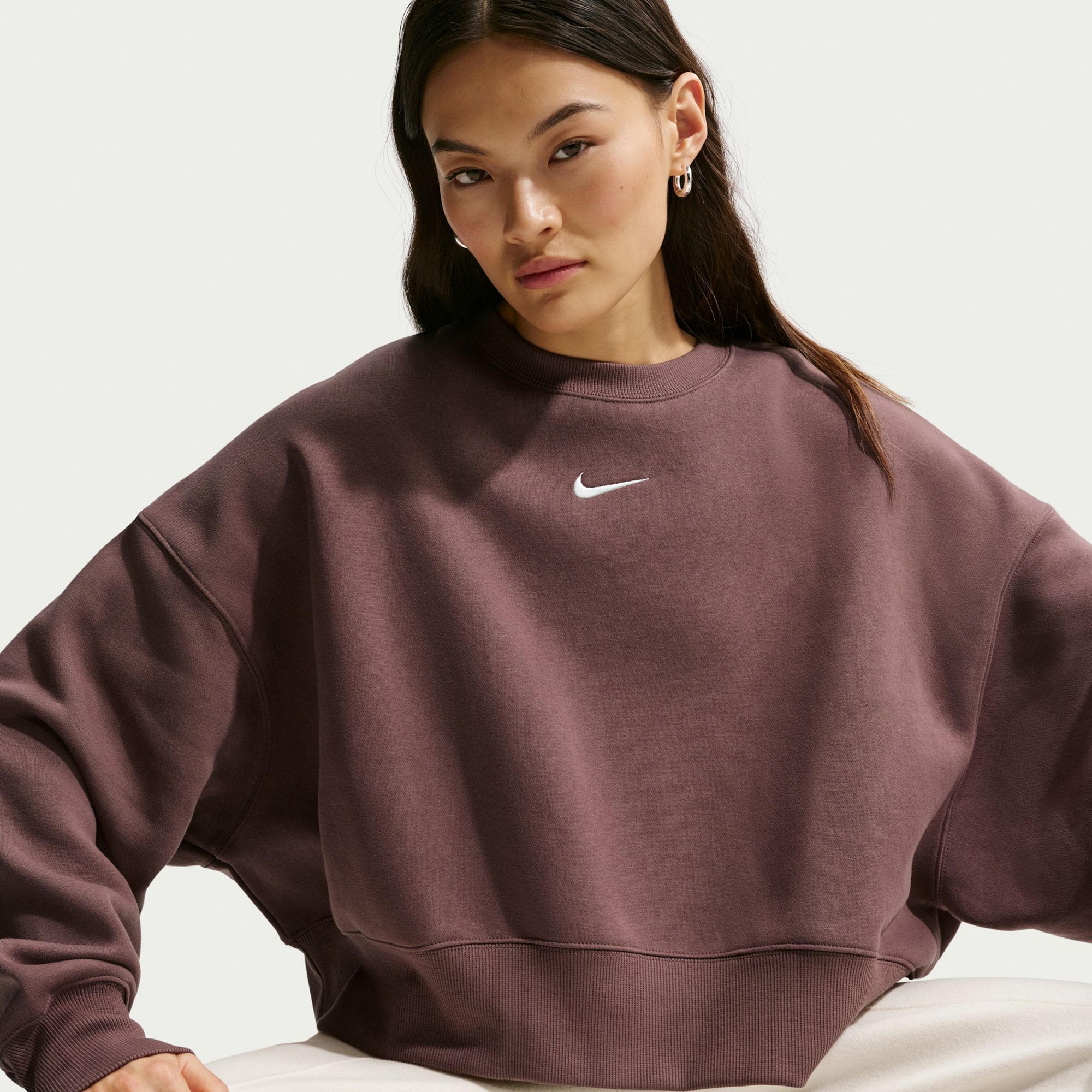 Nike Women's Sportswear Phoenix Fleece Over-Oversized Crewneck Sweatshirt