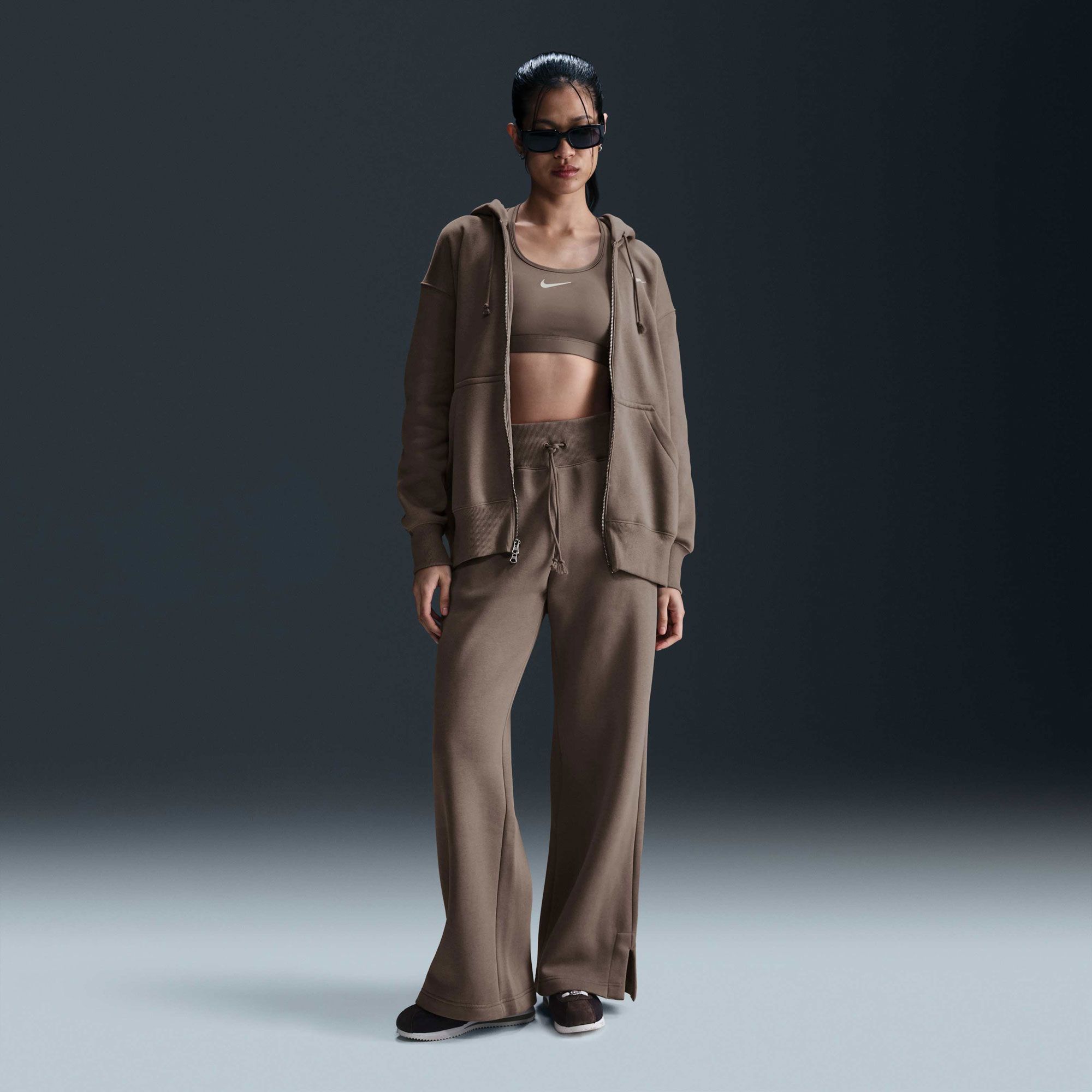 Nike Women's Sportswear Phoenix Fleece High-Waisted Wide-Leg Sweatpants