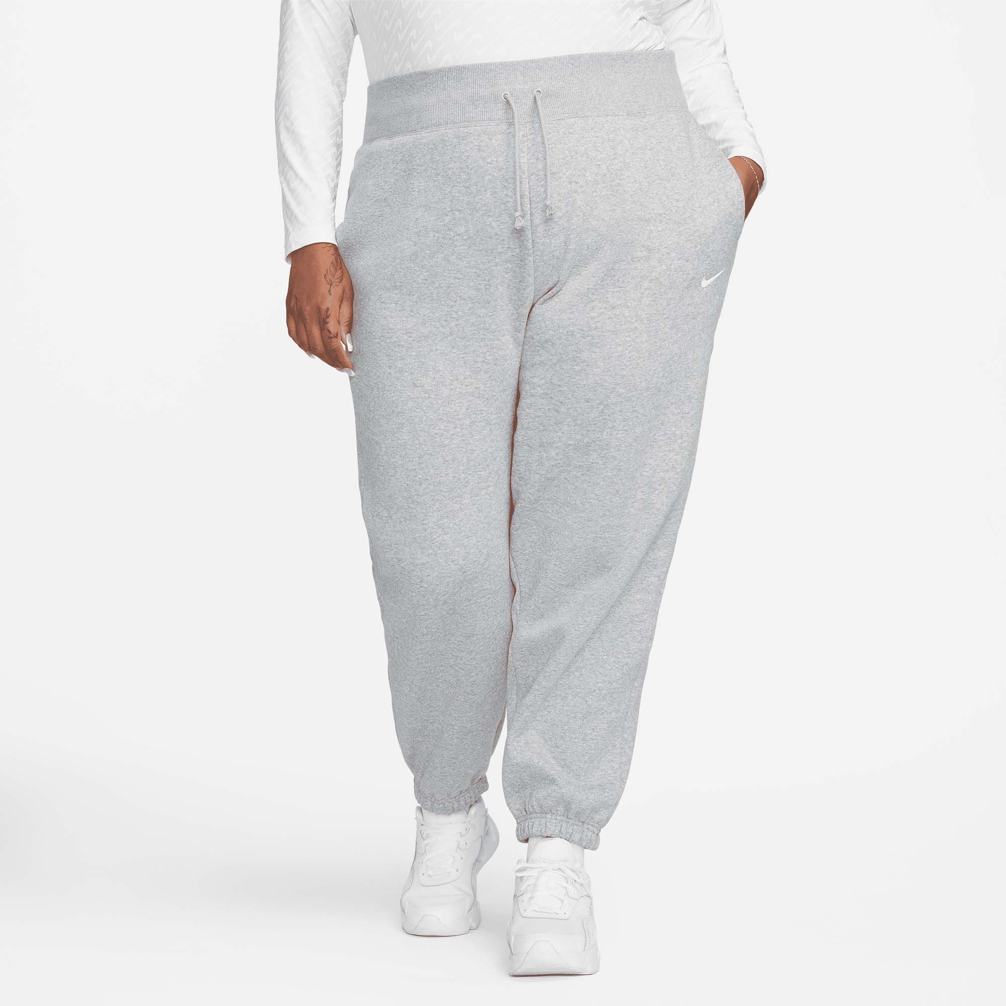 Nike Sportswear Women's Phoenix Fleece High-Waisted Oversized Sweatpants (Plus Size)