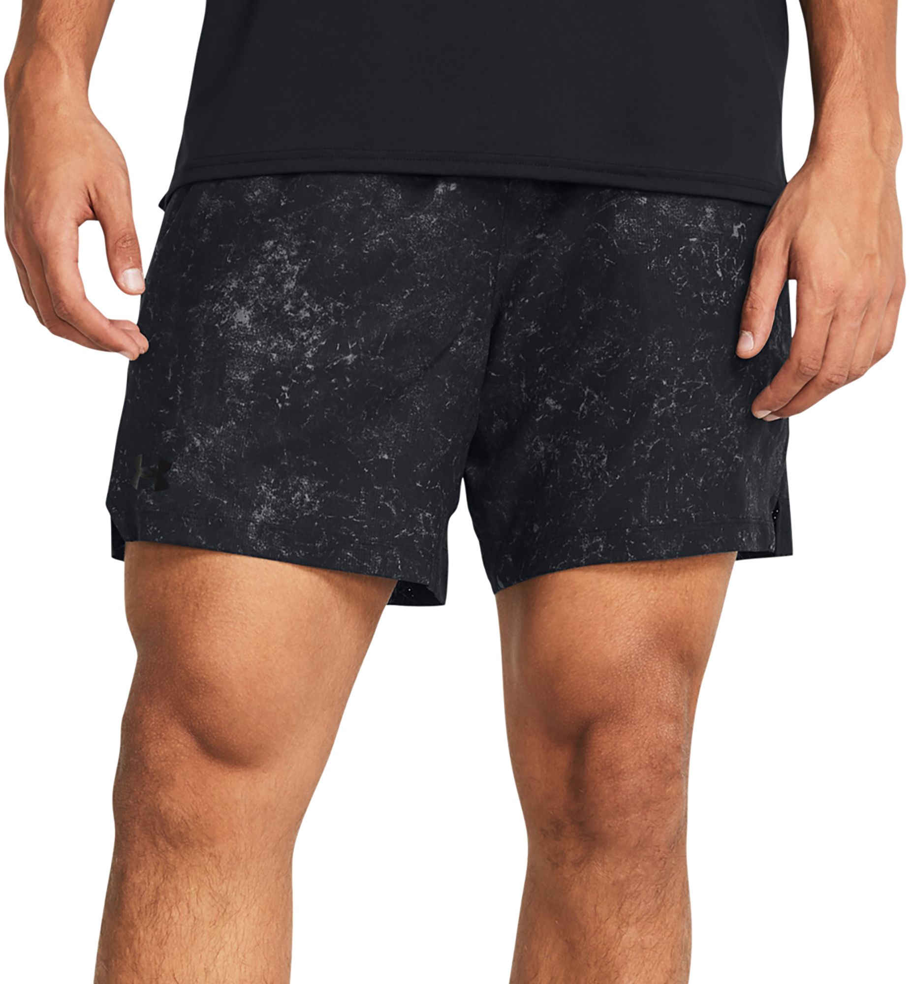Under Armour Men's Vanish Woven 6" Printed Shorts