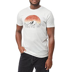 FloGrown Men's Sunset Fishing Lake T-Shirt