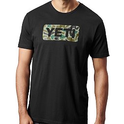 YETI Men's Logo Badge Duck Camo Short Sleeve T-Shirt