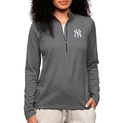 Antigua Women's New York Yankees Charcoal Epic 1/4 Zip Pullover