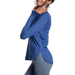 BloqUV Women's Relaxed Scallop Racquet Pullover