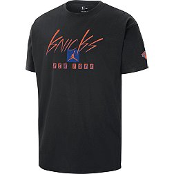 Jordan Men's New York Knicks Black Courtside T-Shirt