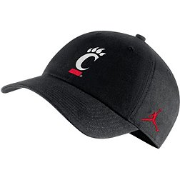 Nike Men's Cincinnati Bearcats Black Campus Logo Hat