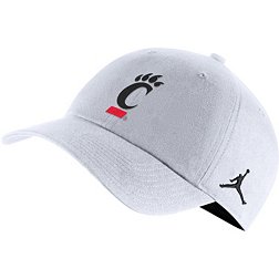 Nike Men's Cincinnati Bearcats White Campus Logo Hat