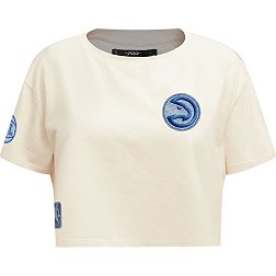 Pro Standard Women's Atlanta Hawks Varsity Blues Cropped Boxy T-Shirt