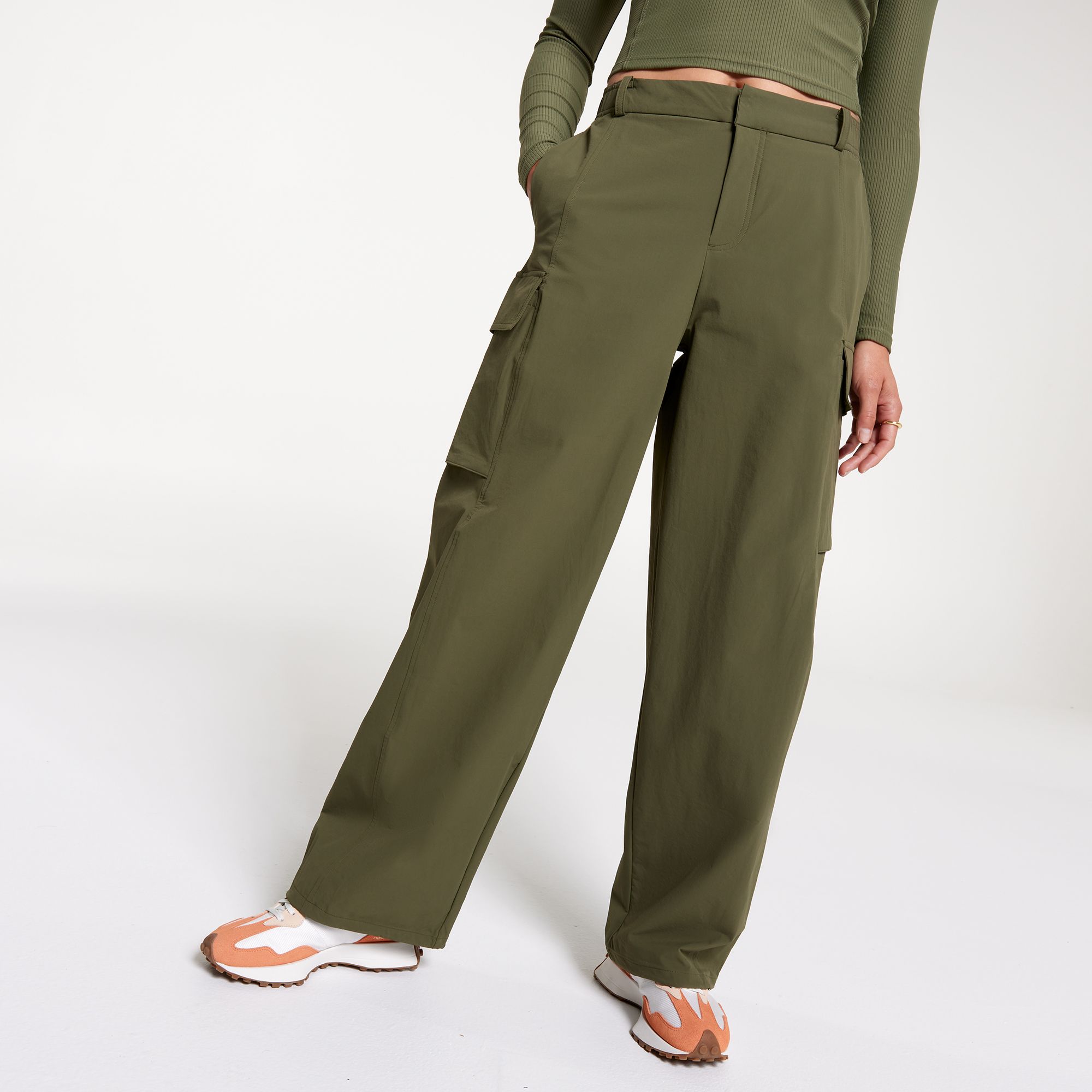 CALIA Women's High Rise Cargo Pocket Pant