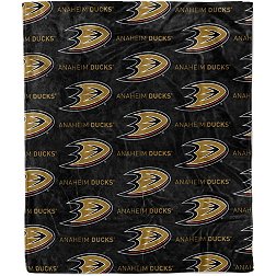 Logo Brands Anaheim Ducks Logo Plush Blanket