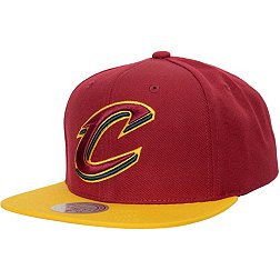 Mitchell and Ness Adult Cleveland Cavaliers 2.0 2Tone Adjustable Snapback Hat