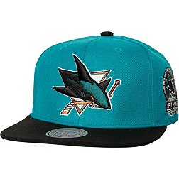 San Jose Sharks Fanatics Branded 2022 Hockey Fights Cancer Authentic Pro  Cuffed Knit Hat with Pom - White/Purple