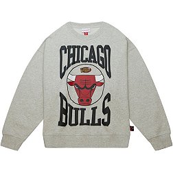 Mitchell and Ness Women's Chicago Bulls Logo Crewneck Sweatshirt