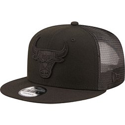 New Era Chicago Bulls Black 9Fifty Trucker Hat