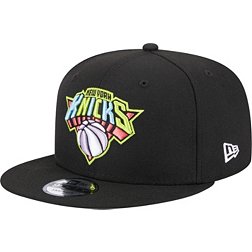 New Era New York Knicks Black 9Fifty Snapback Hat