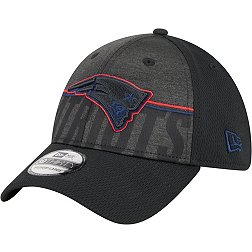 New Era Men's New England Patriots Training Camp Black 39Thirty Stretch Fit Hat