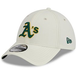 New Era Men's Oakland Athletics White 39THIRTY Classic Stretch Fit Hat
