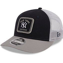 New Era Men's New York Yankees Navy Low Profile 9Fifty Squared Fitted Hat