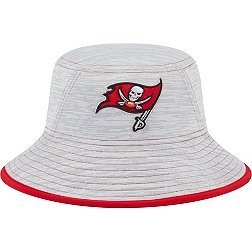 New Era Men's Tampa Bay Buccaneers Game Adjustable Grey Bucket Hat