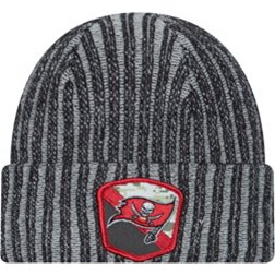 New Era Men's Tampa Bay Buccaneers 2023 Salute to Service Black Knit Beanie
