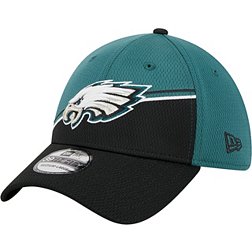 New Era Men's Philadelphia Eagles 2023 Sideline Alternate Dark Green 39Thirty Stretch Fit Hat
