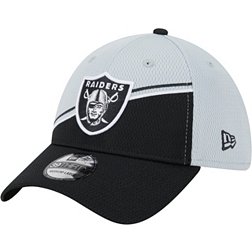 New Era Men's Las Vegas Raiders 2023 Sideline Alternate Black 39Thirty Stretch Fit Hat